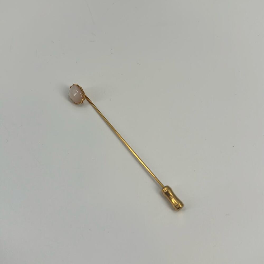 Vintage white oval pendant gold hat pin